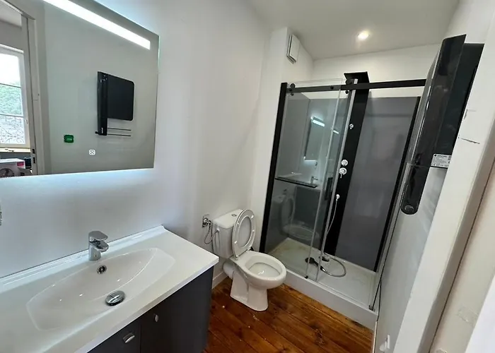 شقة 1 Face Au Donjon